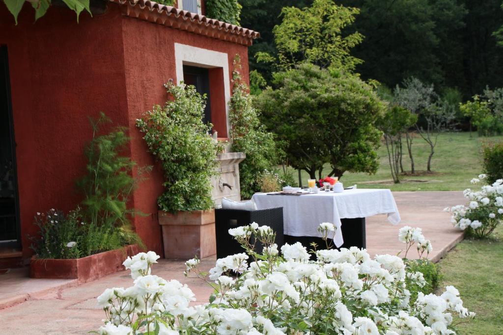 玫瑰别墅酒店 Roussillon en Isere 外观 照片